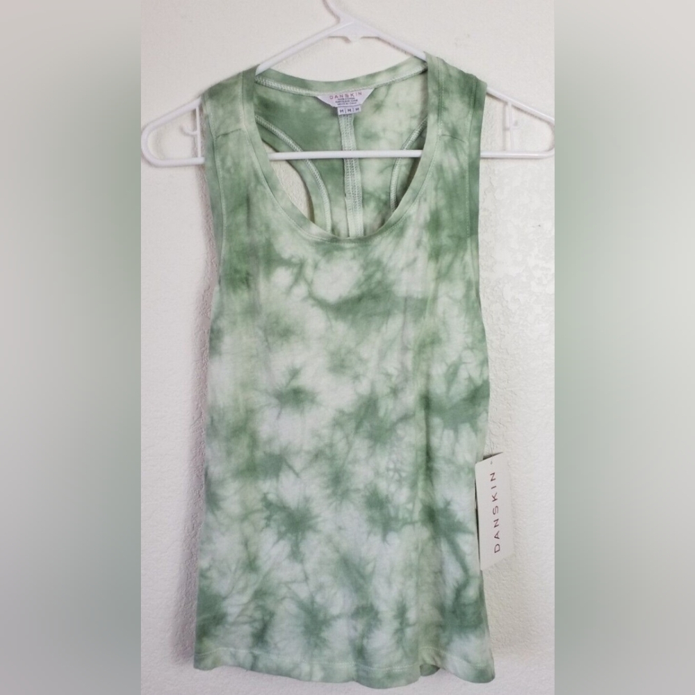 Woman's Tiedye Pullover Crewneck shirt